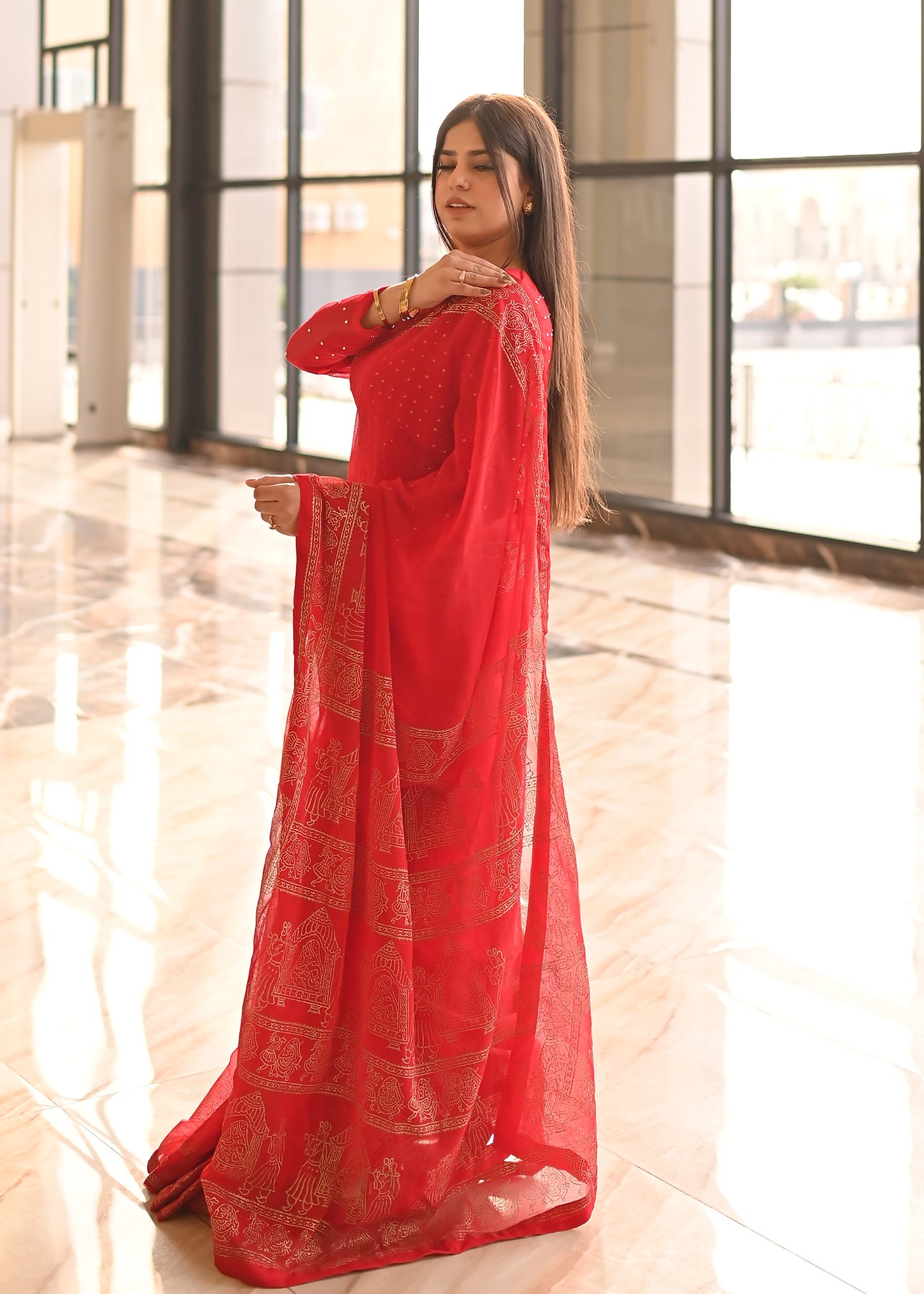 red saree