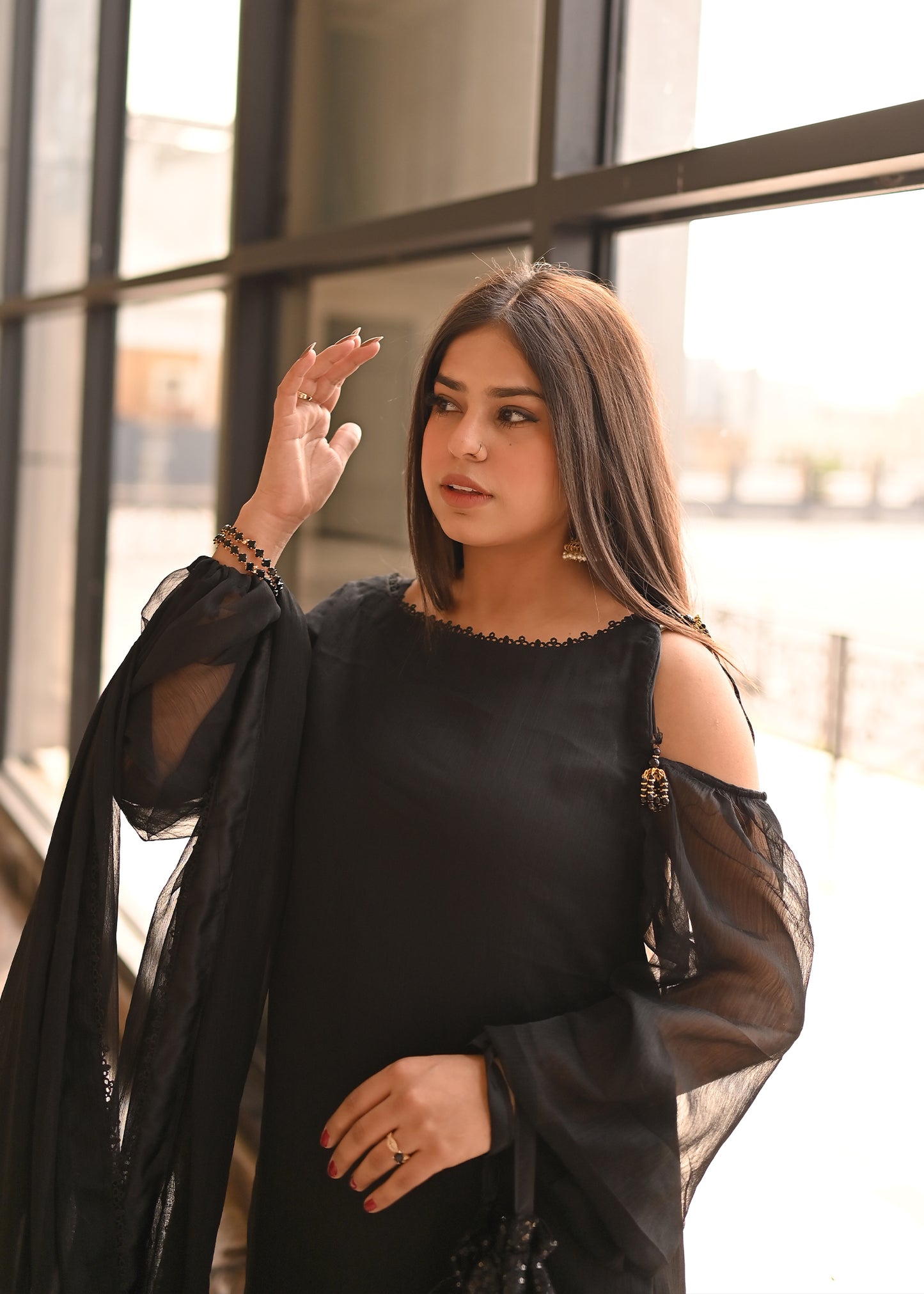 black plan dress