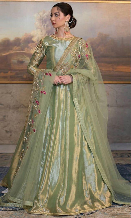 sadaf fawad khan dress